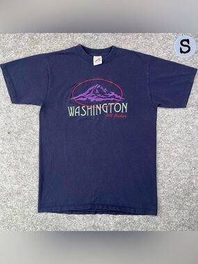 Vintage 90’s Mount Baker Washington Tee Shirt